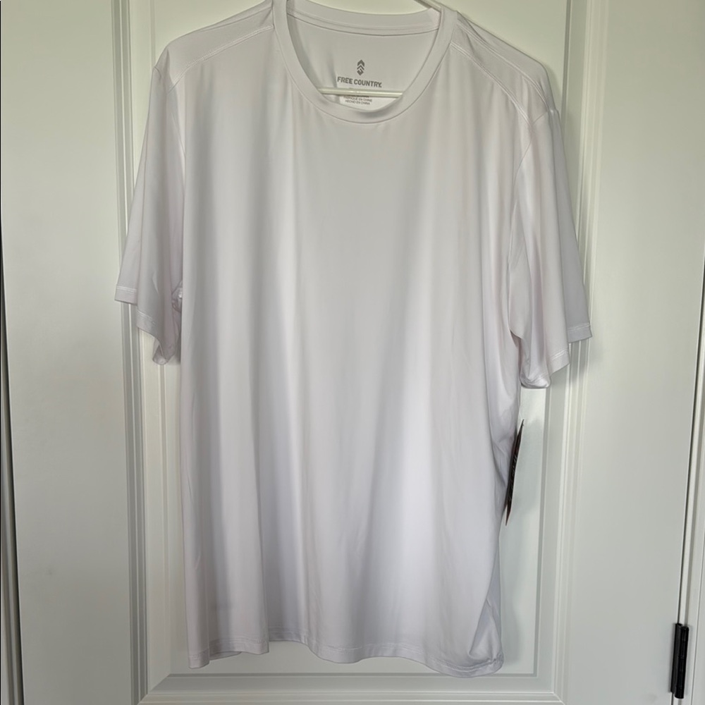 Free Country White Short Sleeve Tee